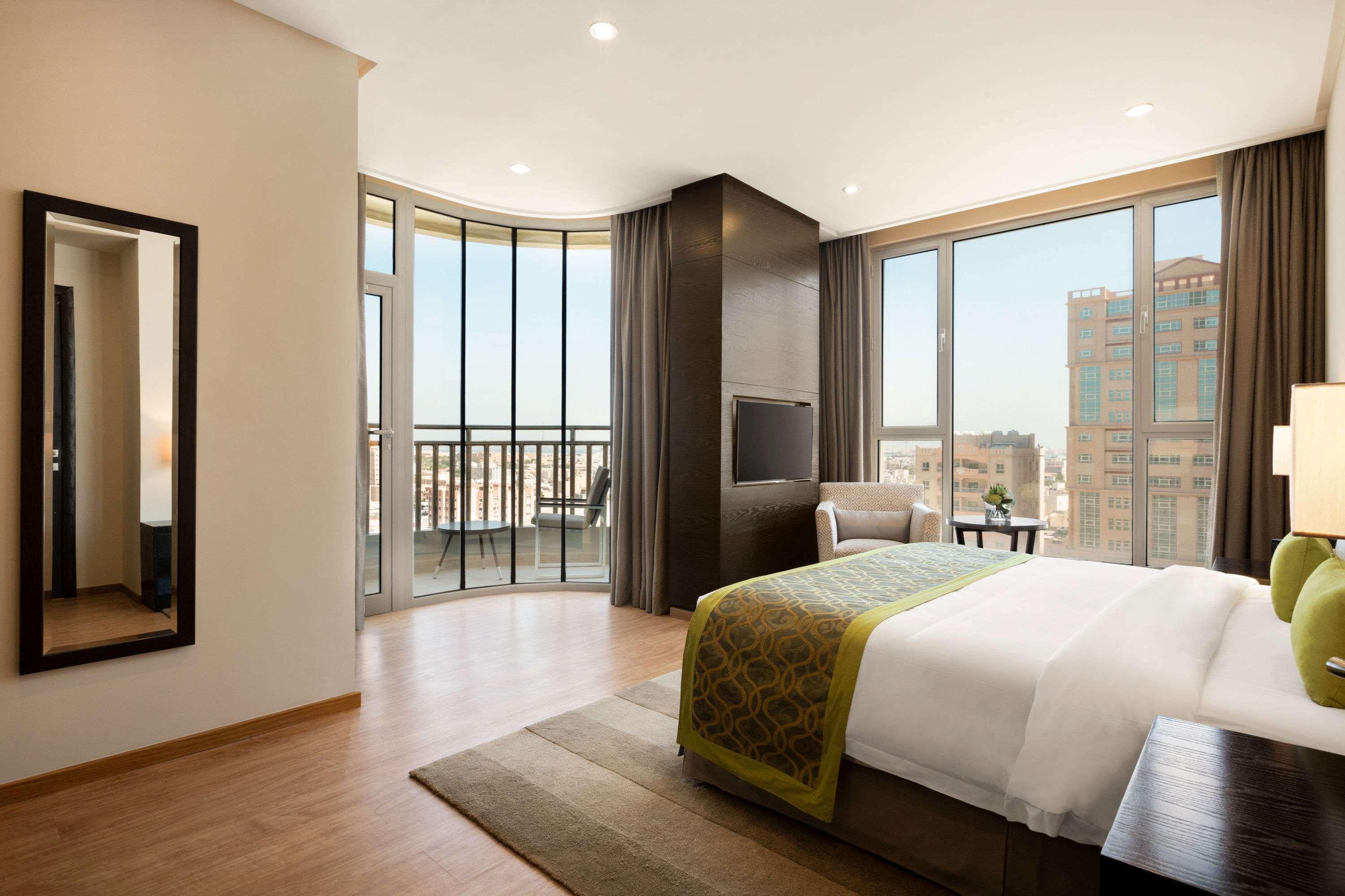 Wyndham Garden Manama Hotel Ngoại thất bức ảnh